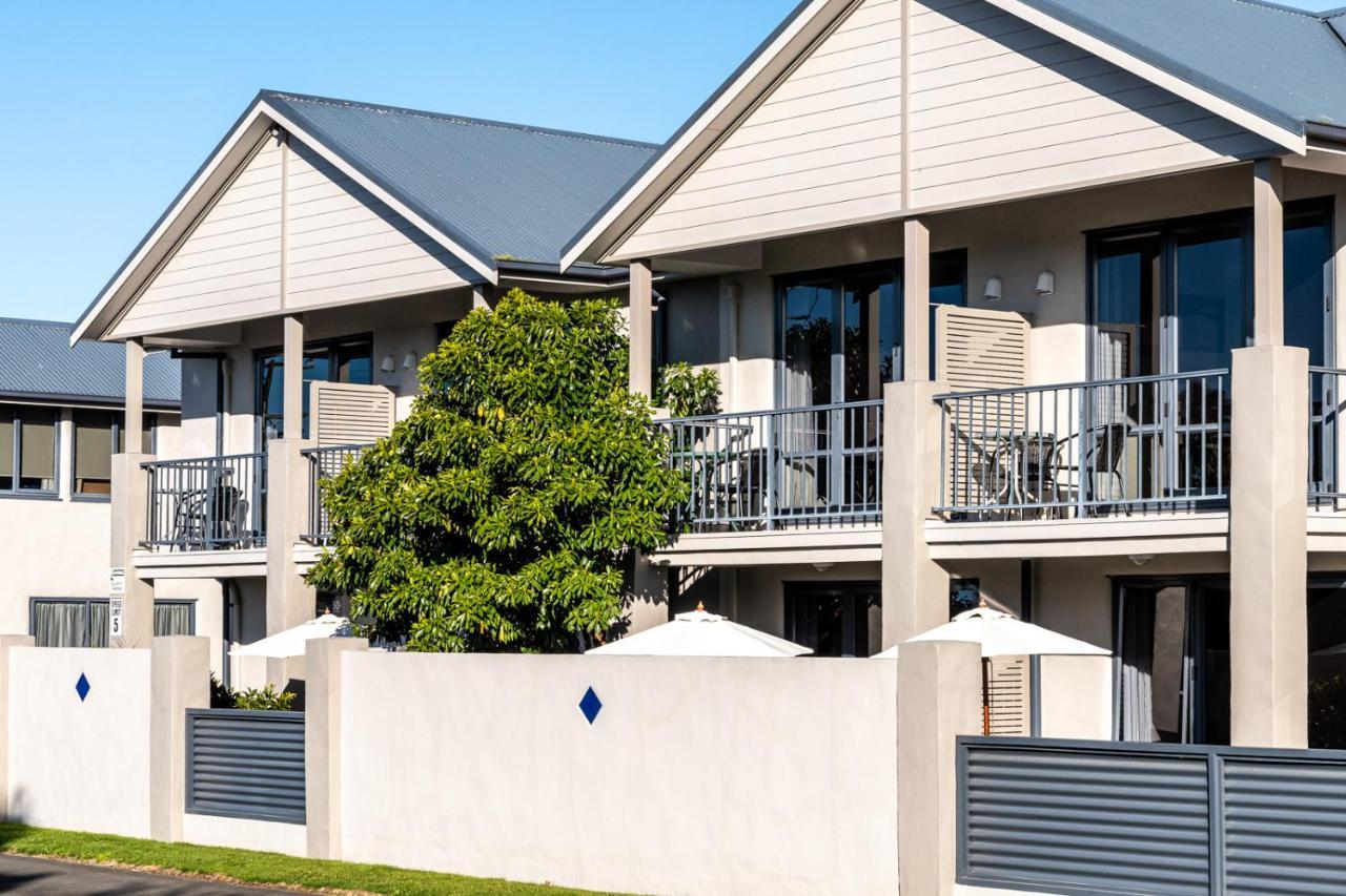 Nautilus Lodge Motel Motueka Bagian luar foto