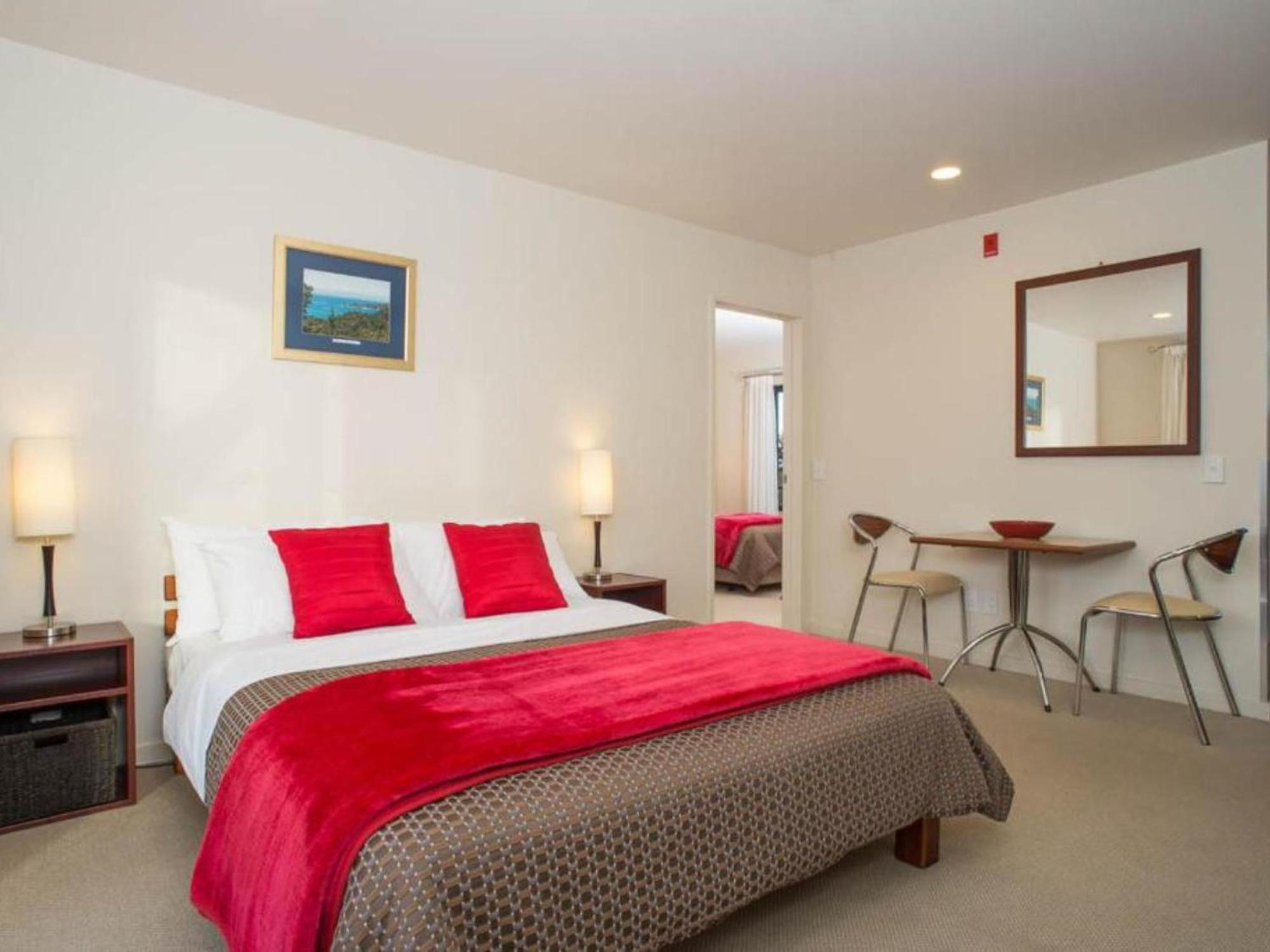 Nautilus Lodge Motel Motueka Bagian luar foto