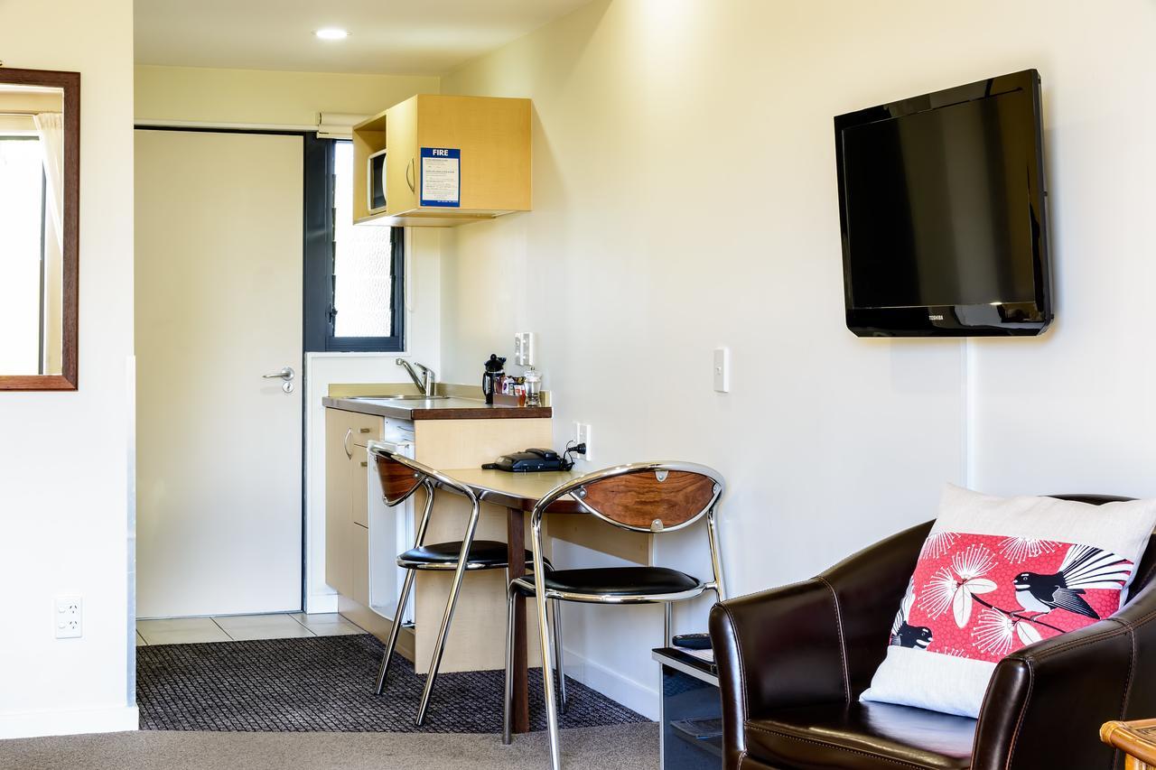 Nautilus Lodge Motel Motueka Bagian luar foto
